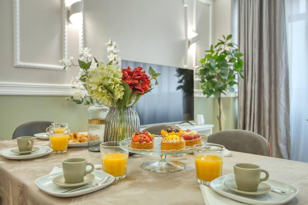 Charming Apart New 2 Bedrooms With Aircon Paris Exterior foto